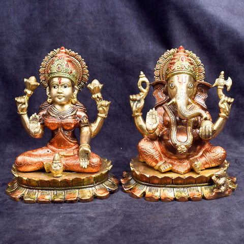 Beautiful handcrafted brass Lakshmi Ganesh idol for home temple and festive pooja. India’s Largest Brass Idols Brand - www.satvikstore.in