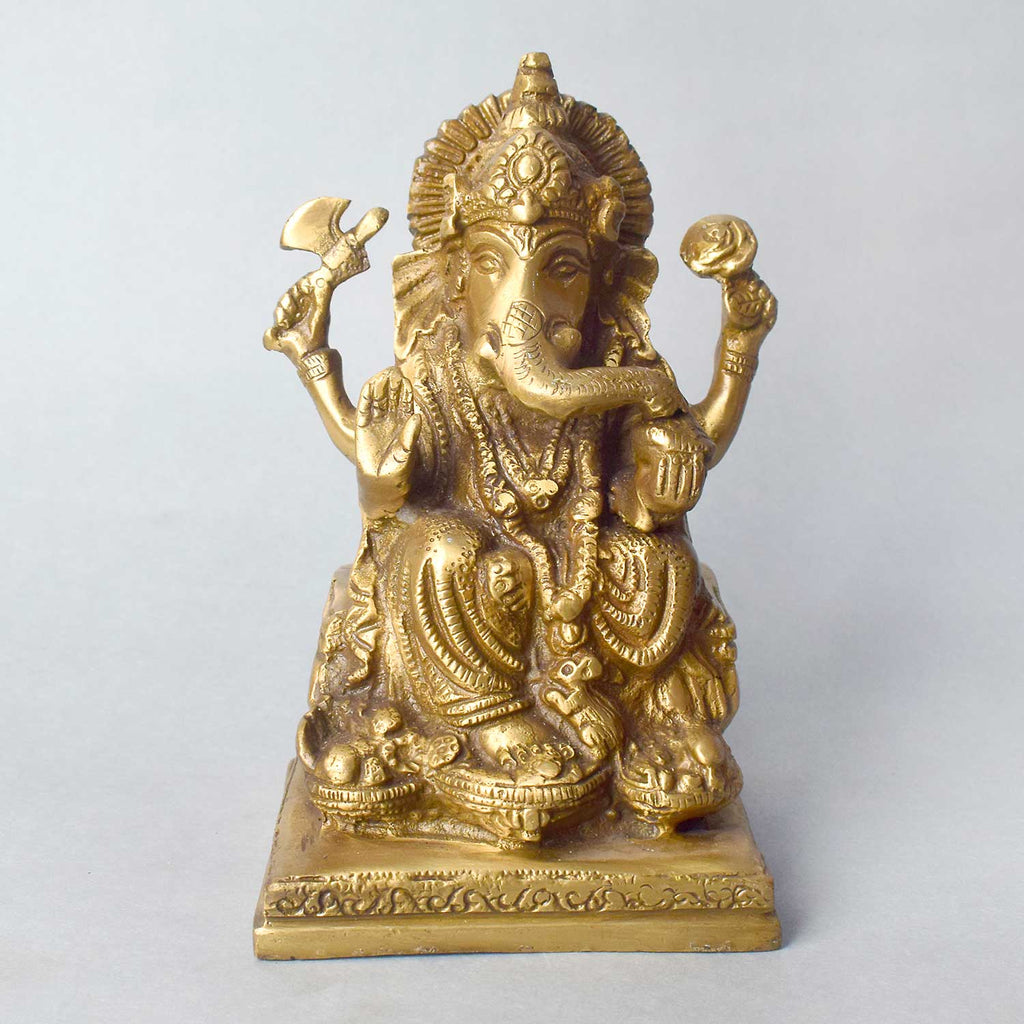 6 Inch Sacred Ganesha Idol – Exquisitely Handcrafted Brass Statue of Lord Ganesha,God of Wisdom, Prosperity, and Success, Perfect for Home Temple, Pooja, and Auspicious Decor. No.1 Brass Idol Store www.satvikstore.in 