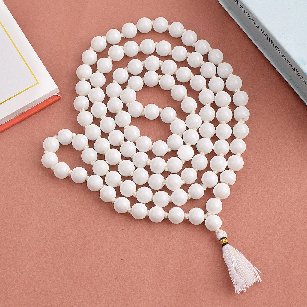 Hakik Jap Mala (White) – A Spiritual Meditation Mala for Peace, Purity, and Mental Clarity. India’s Premium Hakik Jap Mala Store - www.satvikstore.in
