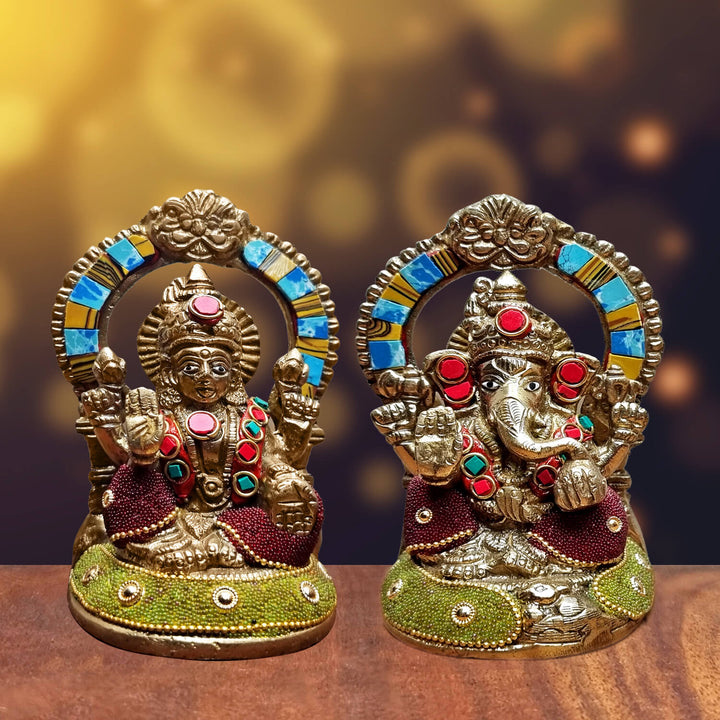 4.7 Inch Brass Lakshmi Ganesha Statue – Handcrafted Brass Idol of Goddess Lakshmi and Lord Ganesha, Symbolizing Wealth, Prosperity, and Removal of Obstacles, Perfect for Home Temple, Pooja, and Spiritual Decor. No.1 Brass Idol Store www.satvikstore.in 